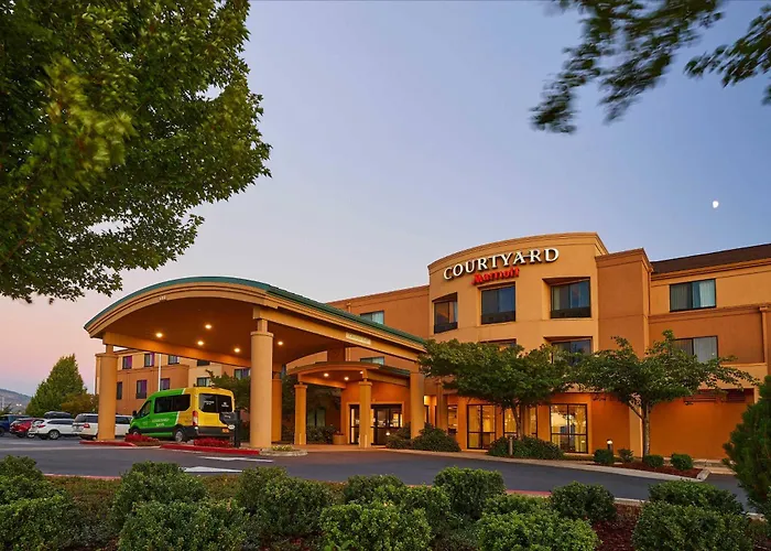 Courtyard Medford Airport